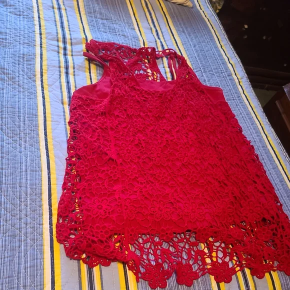 Fuschia Dressbarn Crochet Top size XL - Picture 1 of 8